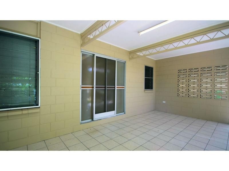 10 Marloo Street, Cranbrook QLD 4814