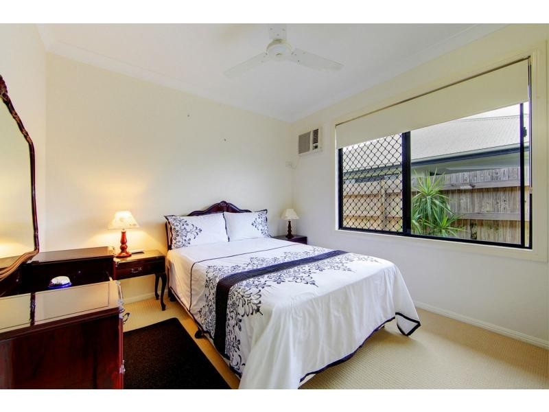 10 Newhaven Place, Idalia QLD 4811