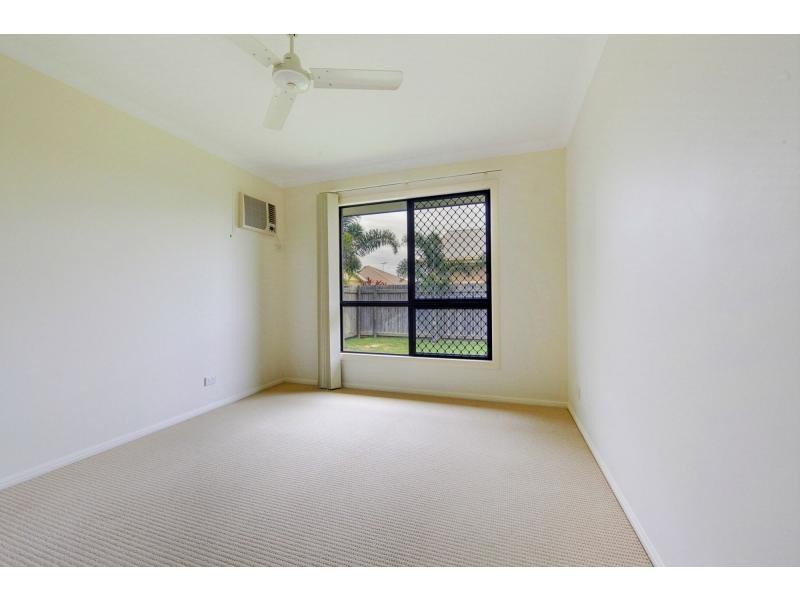 10 Newhaven Place, Idalia QLD 4811