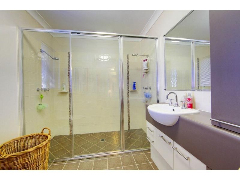 3 Quarterhorse Court, Kelso QLD 4815