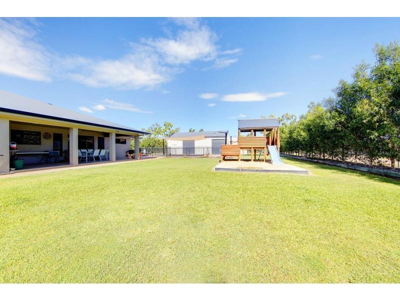 3 Quarterhorse Court, Kelso QLD 4815