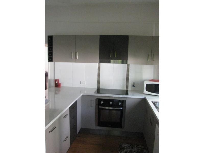 16 Allen Street, South Townsville QLD 4810