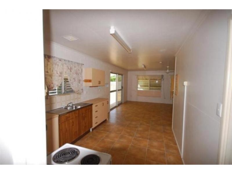 6 Trevina Court, Balgal Beach QLD 4816