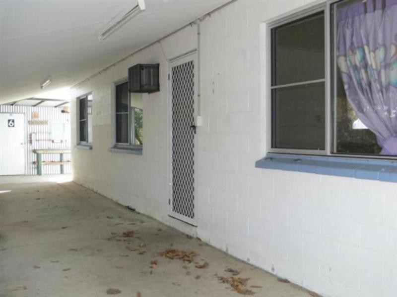 6 Trevina Court, Balgal Beach QLD 4816