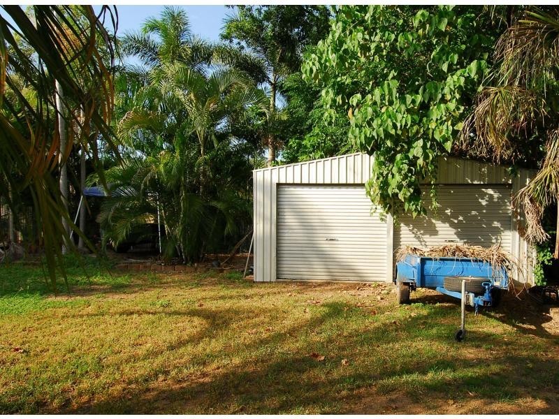16 Mostyn Crescent, Bushland Beach QLD 4818