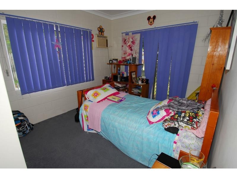 16 Mostyn Crescent, Bushland Beach QLD 4818