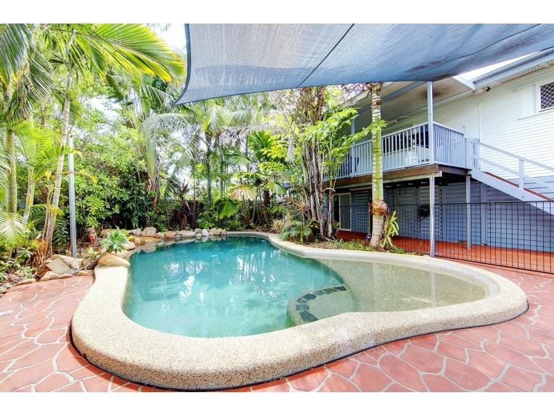 36 Pixley Crescent, Heatley QLD 4814