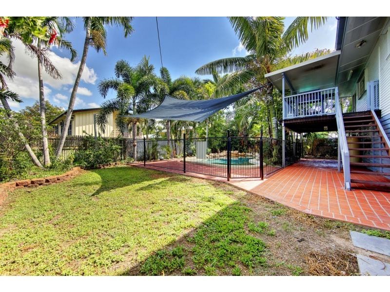 36 Pixley Crescent, Heatley QLD 4814