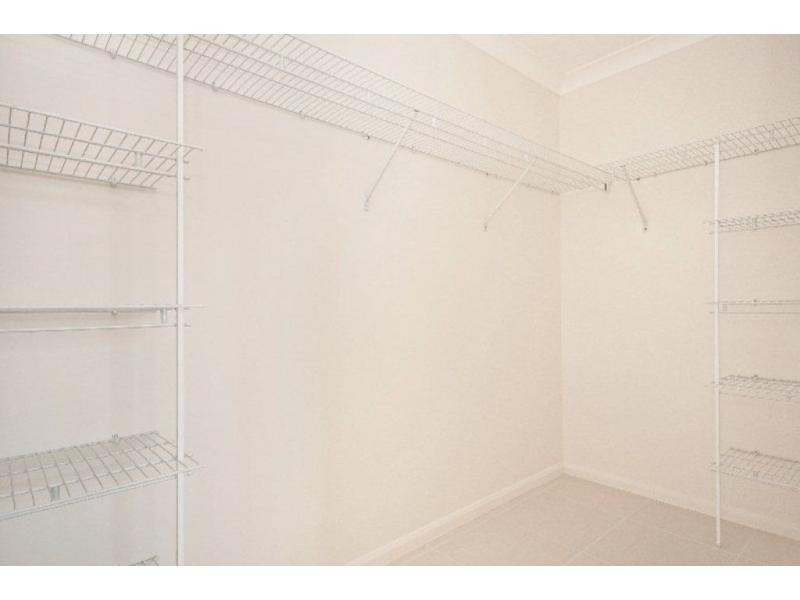 12 Epping Way, Sanctum Estate, Mount Low QLD 4818