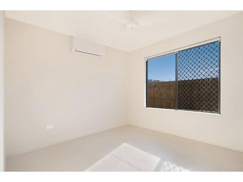 12 Epping Way, Sanctum Estate, Mount Low QLD 4818