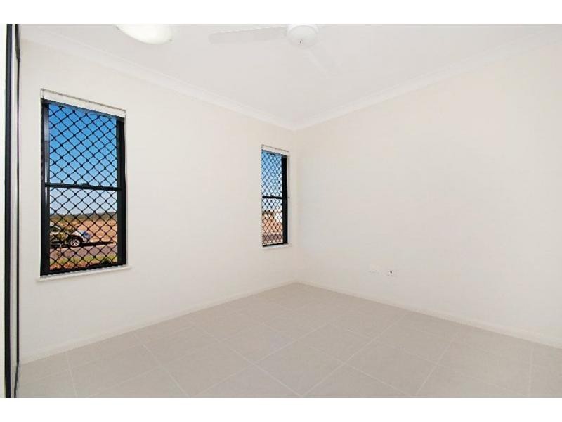 12 Epping Way, Sanctum Estate, Mount Low QLD 4818