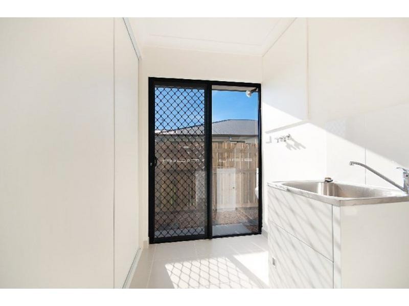 12 Epping Way, Sanctum Estate, Mount Low QLD 4818