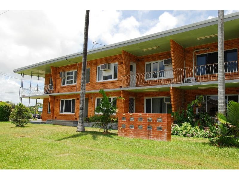 3/2 Healy Street, Mundingburra QLD 4812