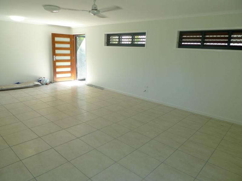 141 Mount Low Parkway, Mount Low QLD 4818