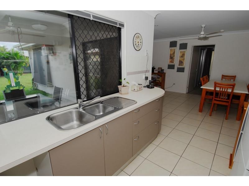 5 Henley, Kirwan QLD 4817