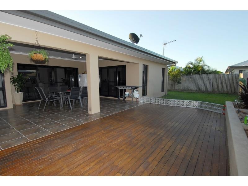 10 Wycombe Court, Kirwan QLD 4817