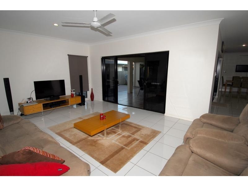 10 Wycombe Court, Kirwan QLD 4817