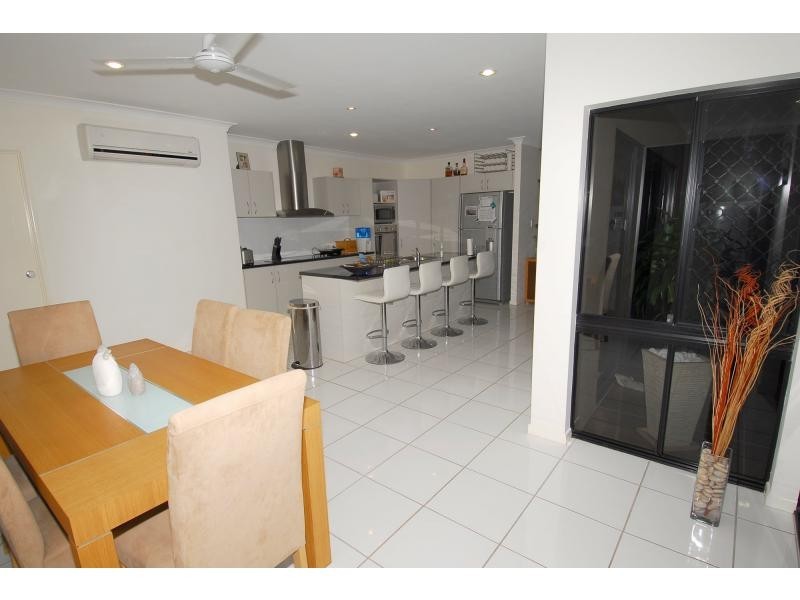 10 Wycombe Court, Kirwan QLD 4817