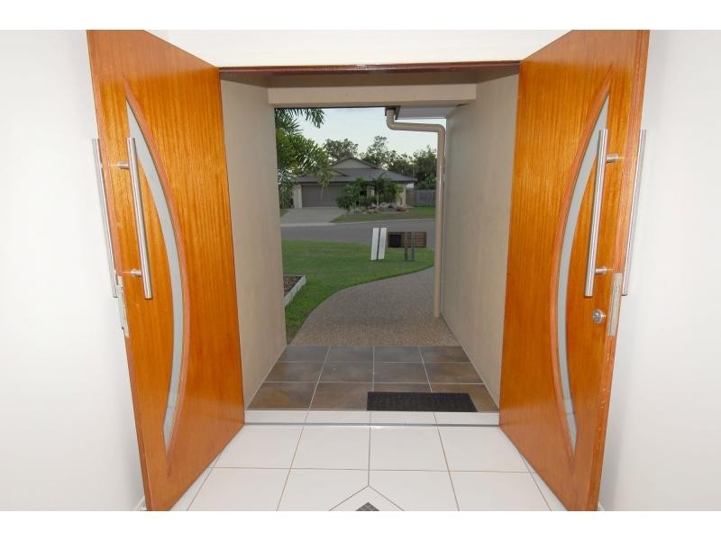 10 Wycombe Court, Kirwan QLD 4817