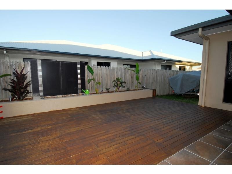 10 Wycombe Court, Kirwan QLD 4817
