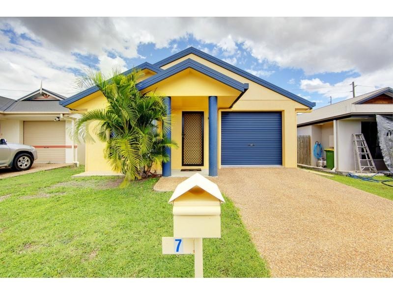 7 Belyando Bend, Douglas QLD 4814