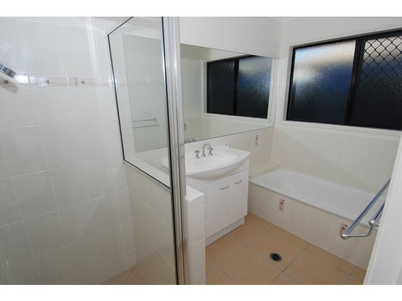 1 Terek Walk, Kalynda Chase, Bohle Plains QLD 4817