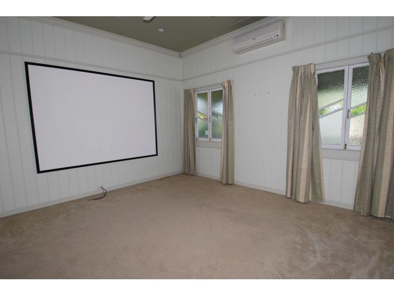 116 Twelfth Avenue, Railway Estate QLD 4810