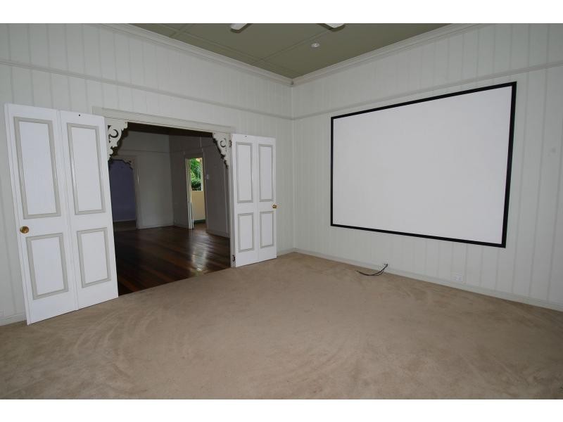 116 Twelfth Avenue, Railway Estate QLD 4810