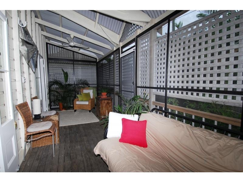 101 Tully Street, South Townsville QLD 4810