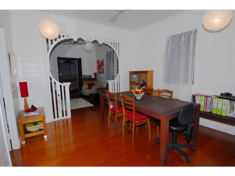 101 Tully Street, South Townsville QLD 4810