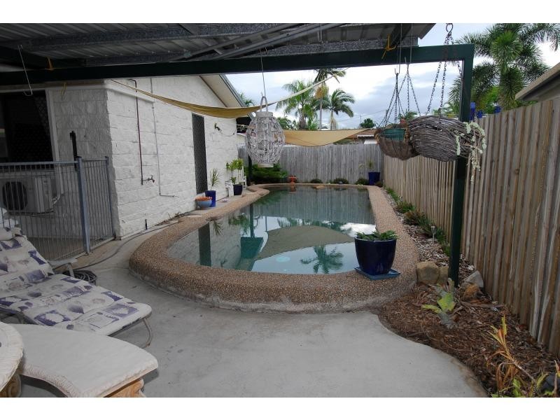 2 Ellina Court, Condon QLD 4815