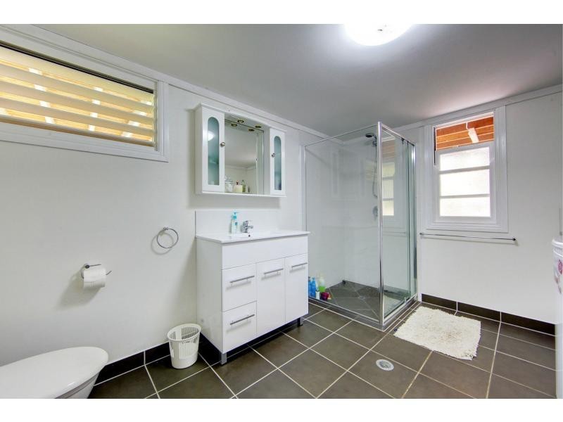 82 Robertson Street, Railway Estate QLD 4810