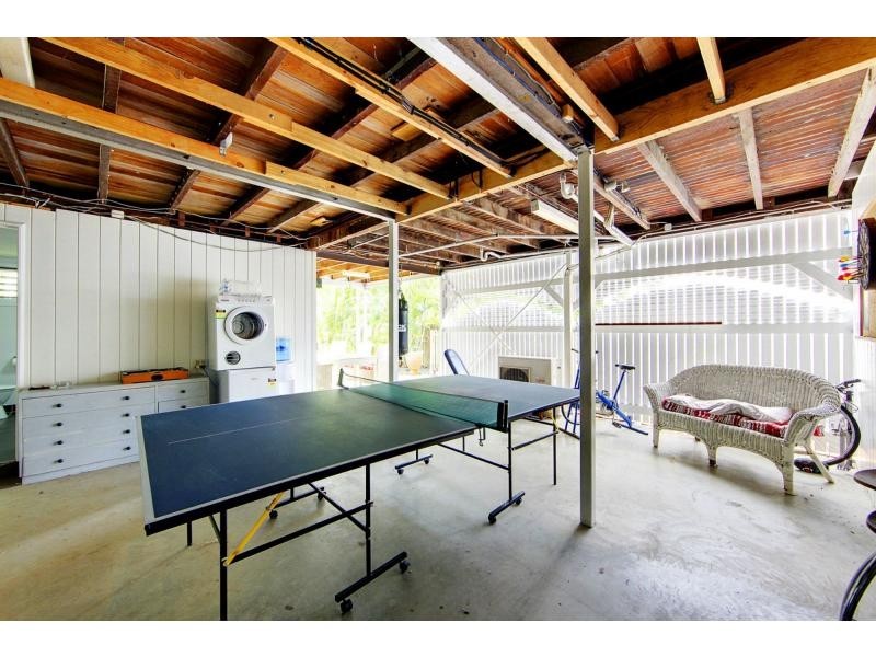 82 Robertson Street, Railway Estate QLD 4810