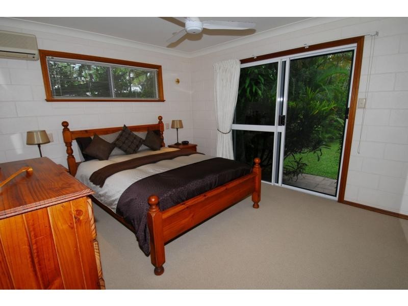 4 Macadamia Court, Bushland Beach QLD 4818