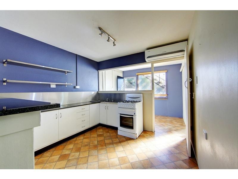 3/19 Carr Street, Hermit Park QLD 4812