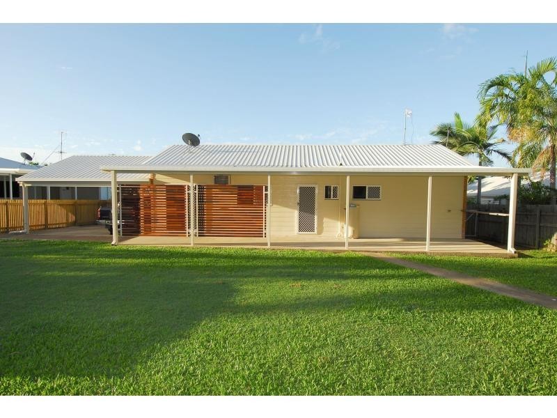 53 Rundle Street, Mount Louisa QLD 4814