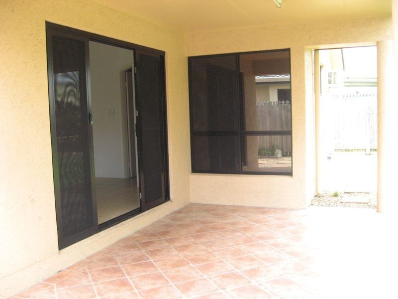 47 Estuary Parade, Douglas QLD 4814