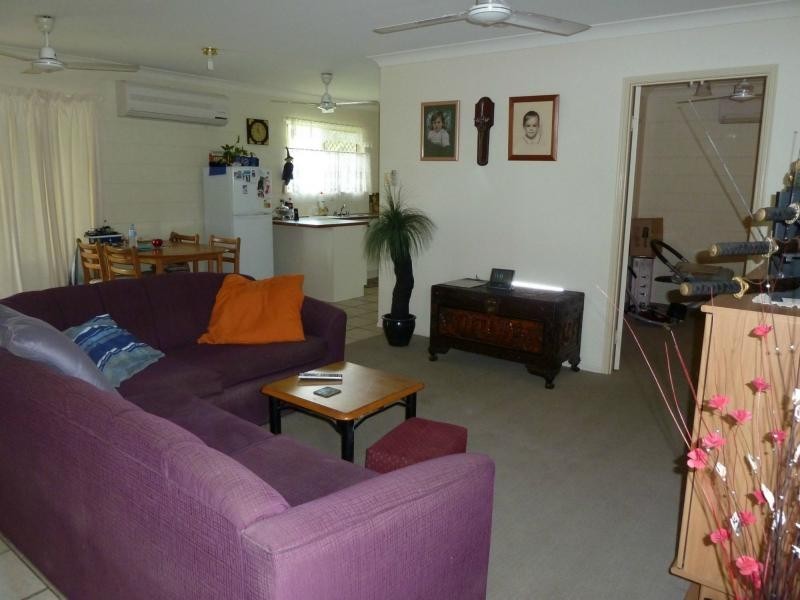 8 Chiquita Avenue, Rasmussen QLD 4815
