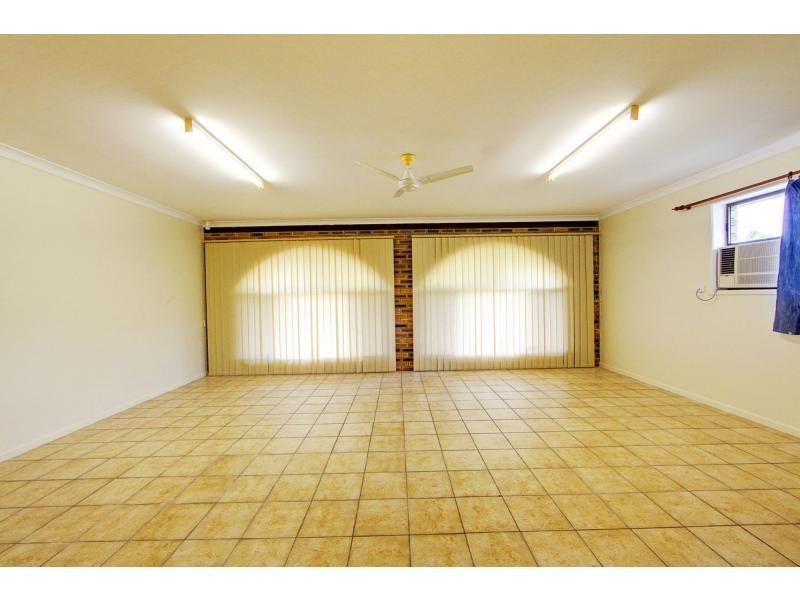 11 Rosecrans Avenue, Kirwan QLD 4817