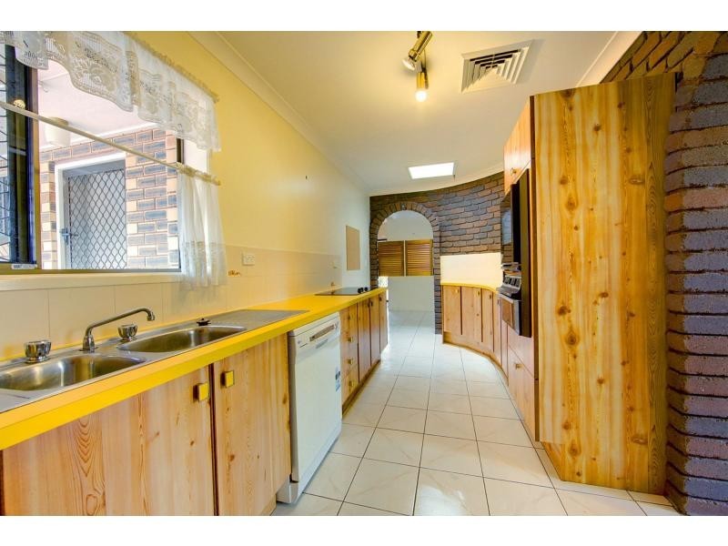 11 Rosecrans Avenue, Kirwan QLD 4817