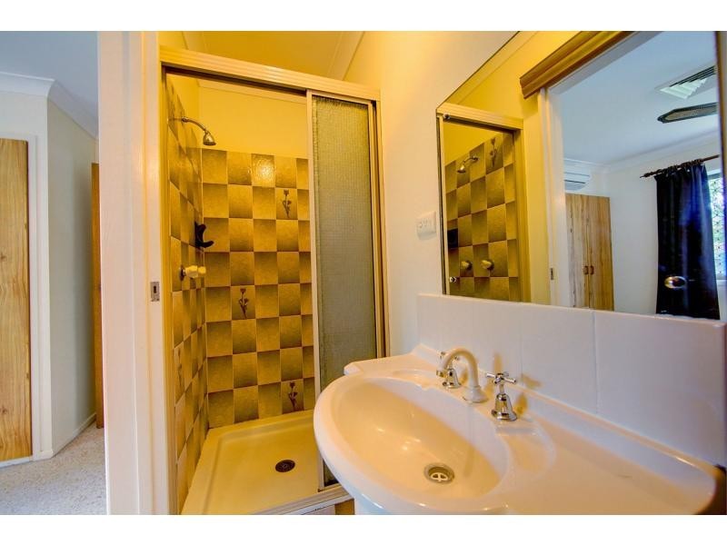 11 Rosecrans Avenue, Kirwan QLD 4817