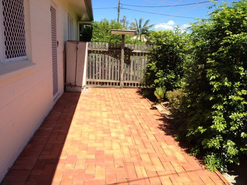 29 Amber Avenue, Rasmussen QLD 4815