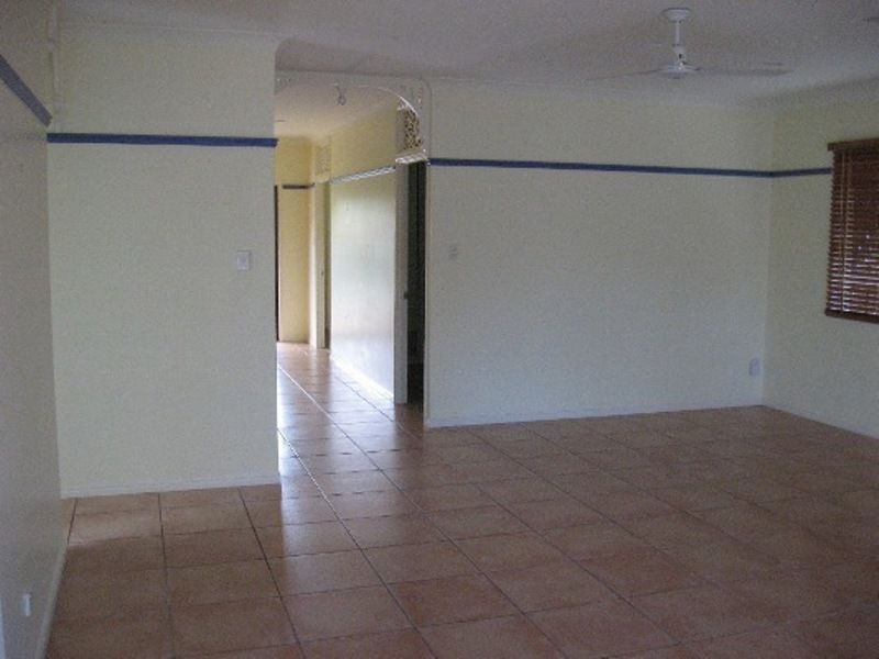 18 Southern Cross Circuit, Douglas QLD 4814