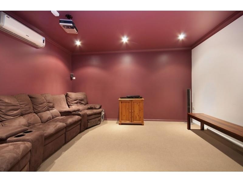 8 Friarbird Avenue, Bohle Plains QLD 4817