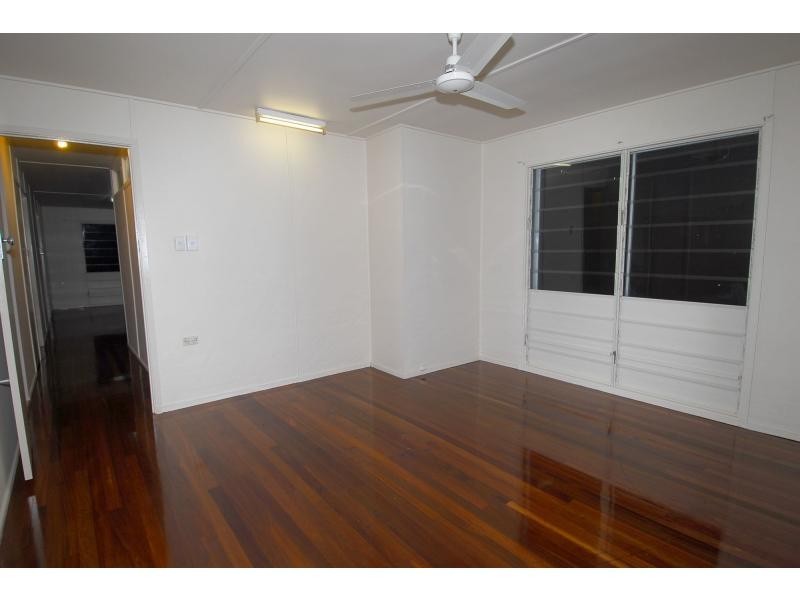 34 Croft Street, Heatley QLD 4814