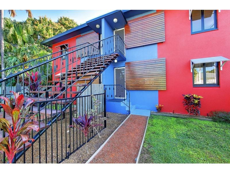 1/19 Carr Street, Hermit Park QLD 4812