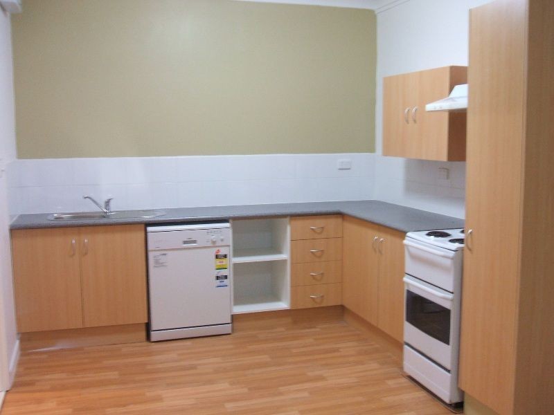 2/22 Soule Street, Hermit Park QLD 4812