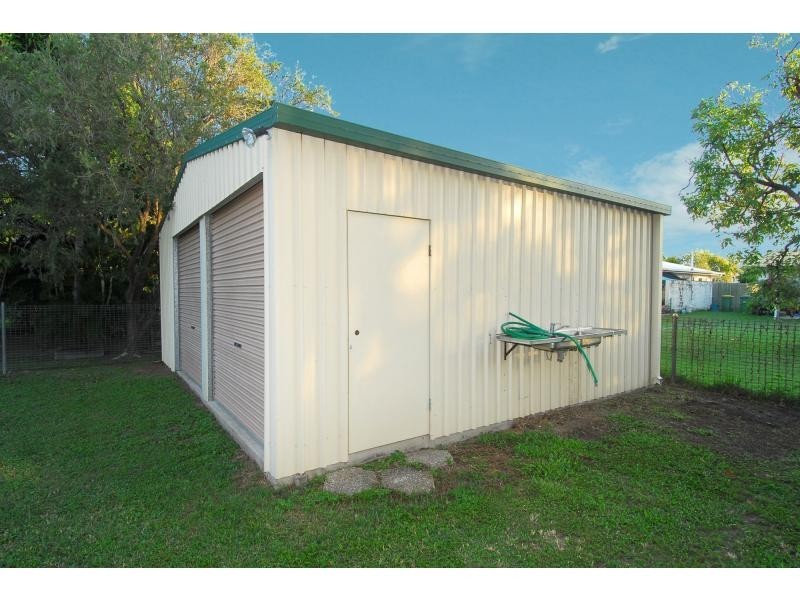 17 Fraser Avenue, Cranbrook QLD 4814