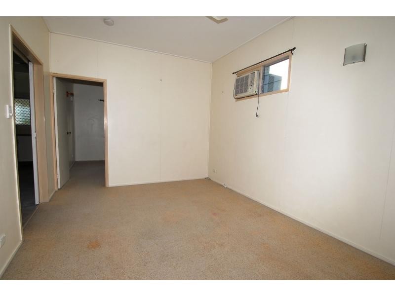 17 Fraser Avenue, Cranbrook QLD 4814