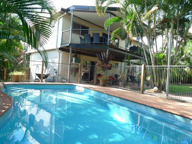 47 Banfield Drive, Mount Louisa QLD 4814